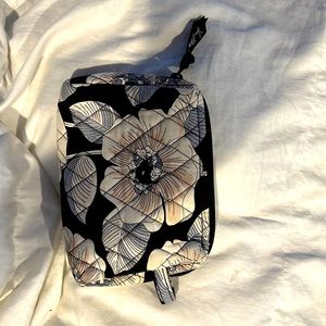 Vera Bradley cosmetic bag